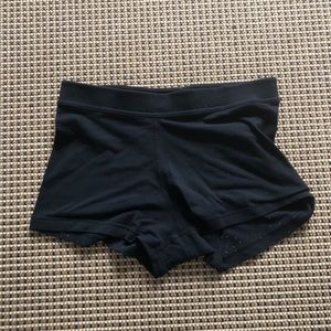 Lululemon short athletic shorts